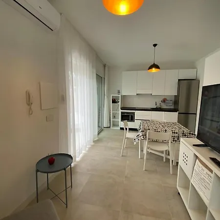Torregrande Apartments Torre Grande Exterior photo